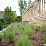 アパートホテル Mit 4*