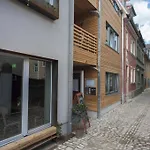 Mit アパートホテル