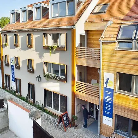 Aparthotel Mit 4*